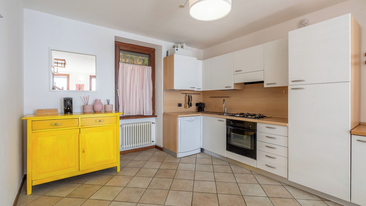 Photo of Kitchen in Colonno
