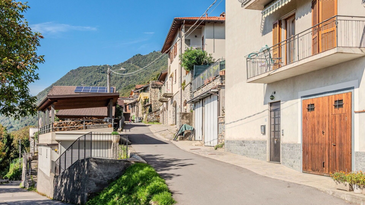 Photo of Others in Montemezzo