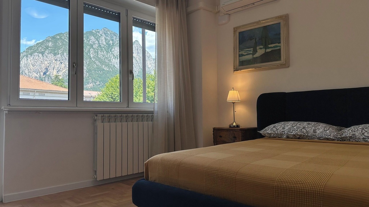 Photo of Bedroom in Lecco