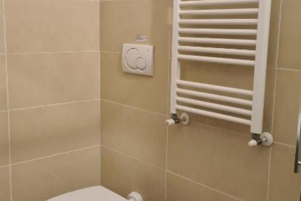Photo of Bathroom in Perledo