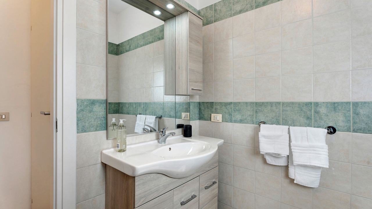Photo of Bathroom in Lonate Pozzolo