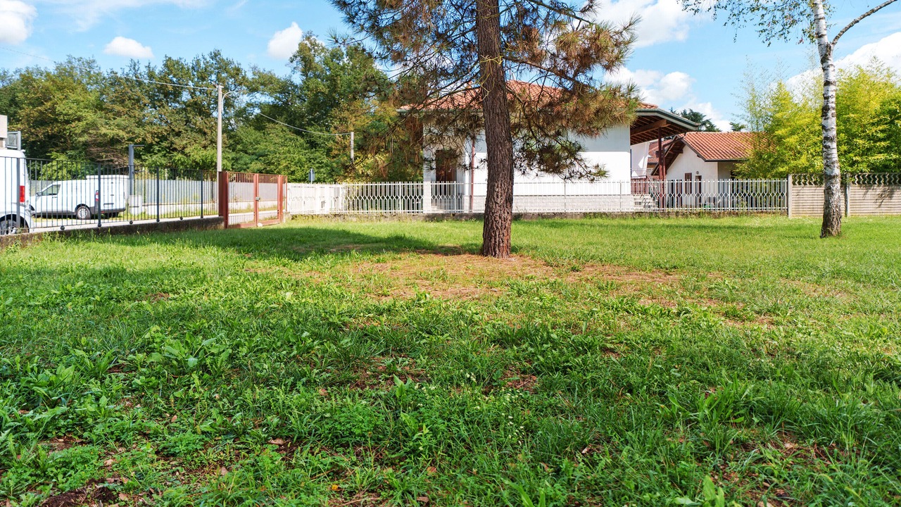 Photo of Outdoor in Lonate Pozzolo