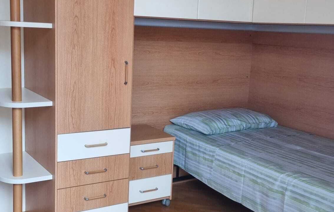 Photo of Bedroom in Magenta