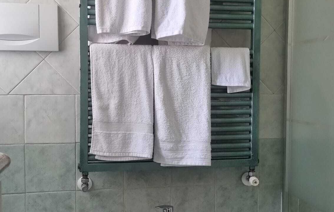 Photo of Bathroom in Magenta