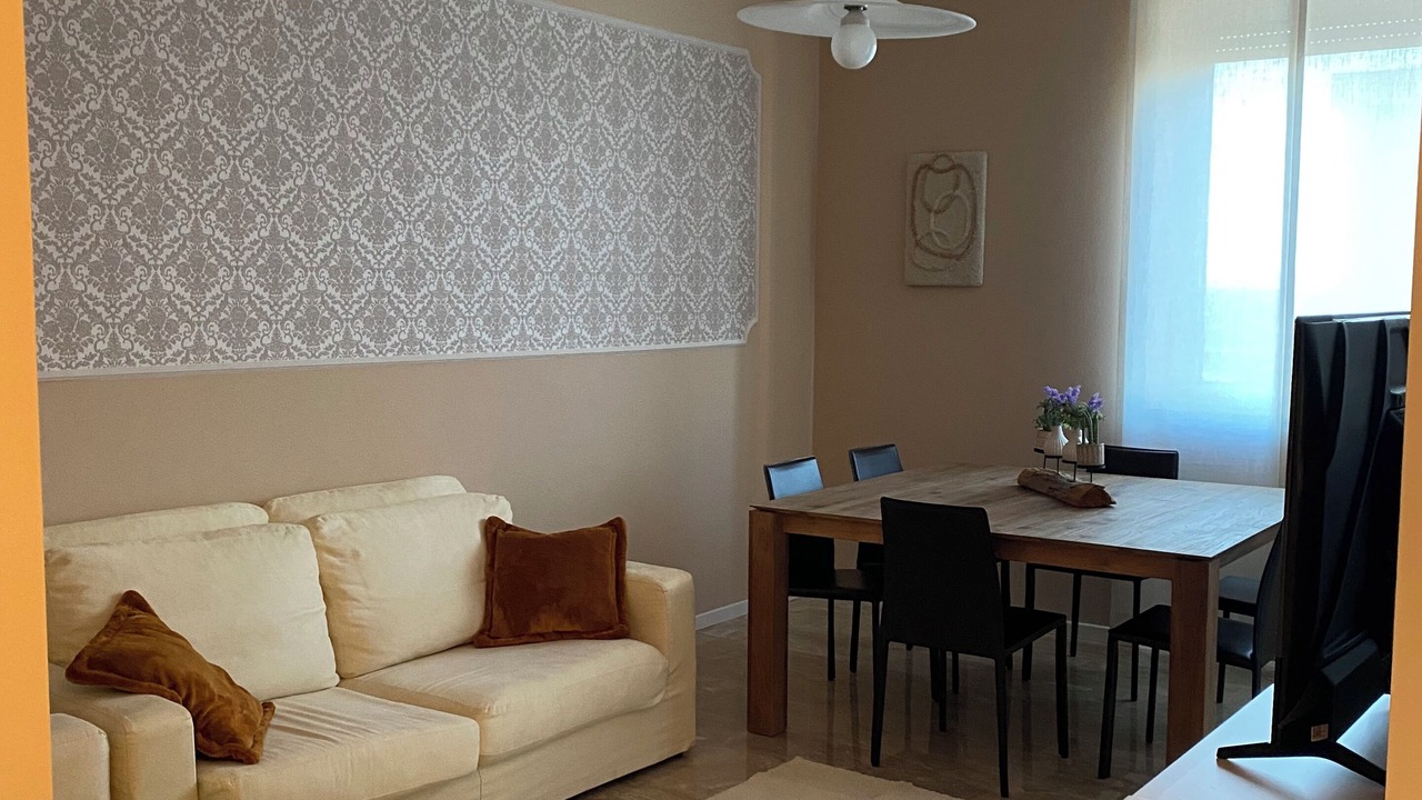 Photo of Livingroom in Opera