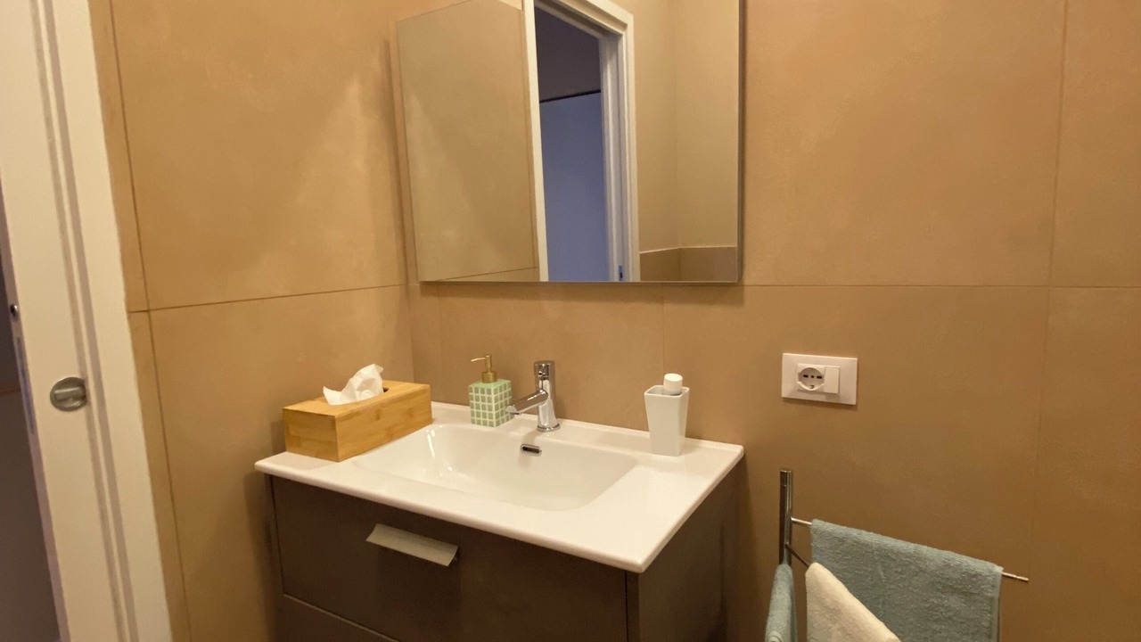 Photo of Bathroom in Opera