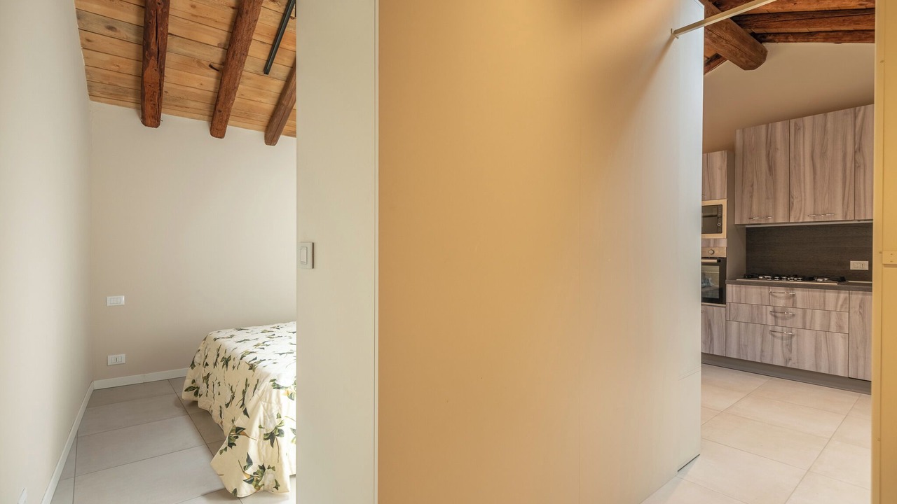 Photo of Bedroom in Iseo
