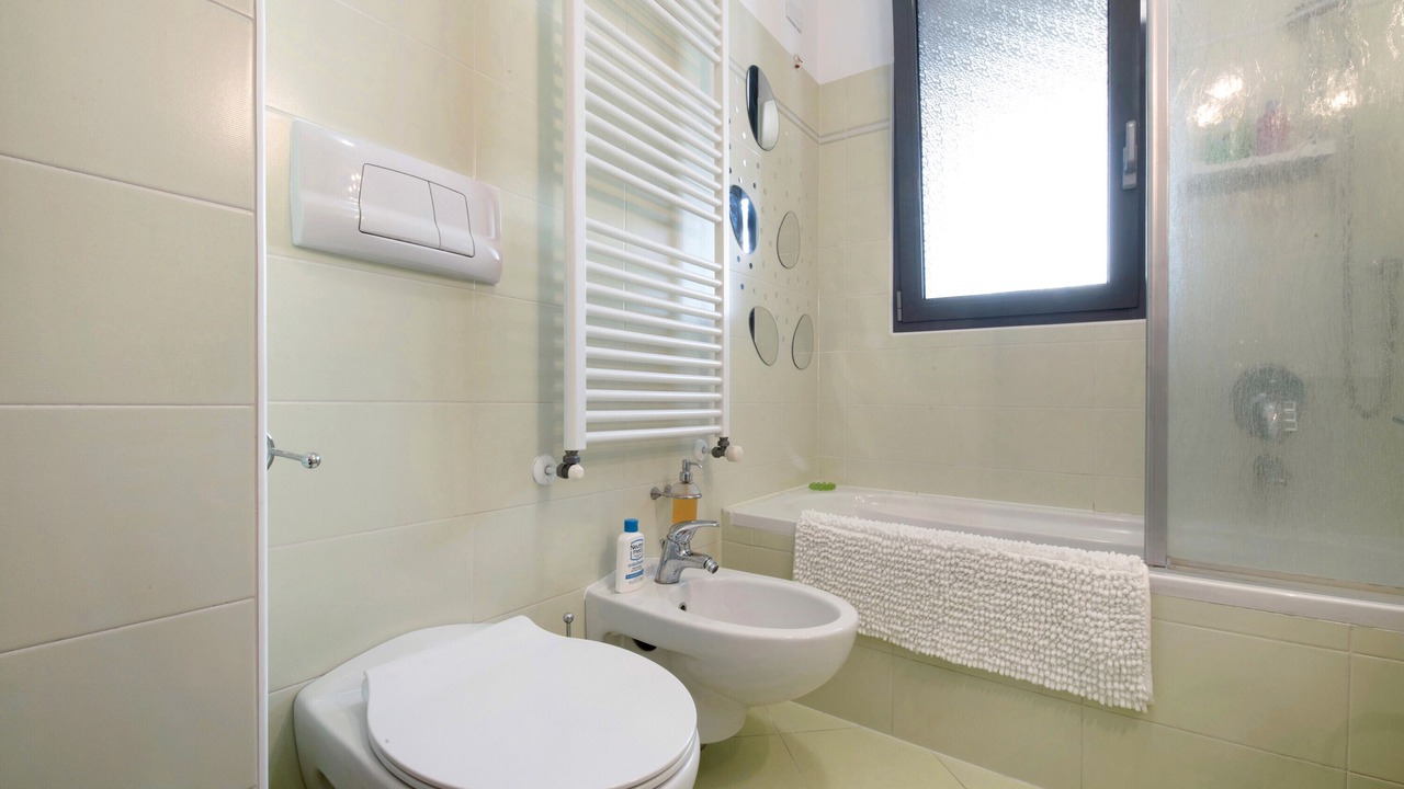 Photo of Bathroom in Albate