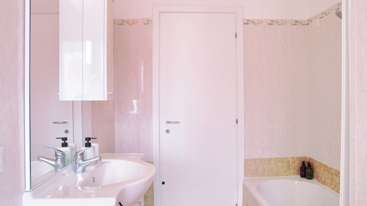 Photo of Bathroom in Abbadia Lariana