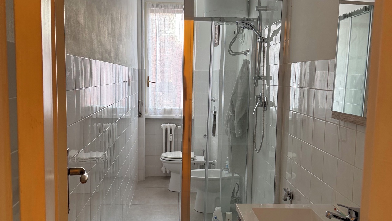 Photo of Bathroom in Gorla