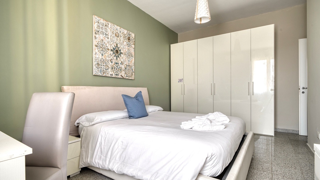Photo of Bedroom in Chinatown