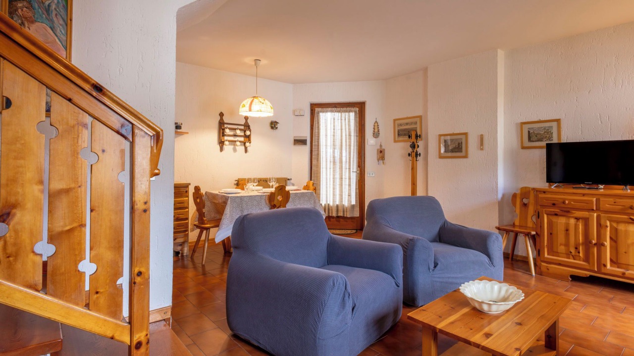 Photo of Livingroom in Oga