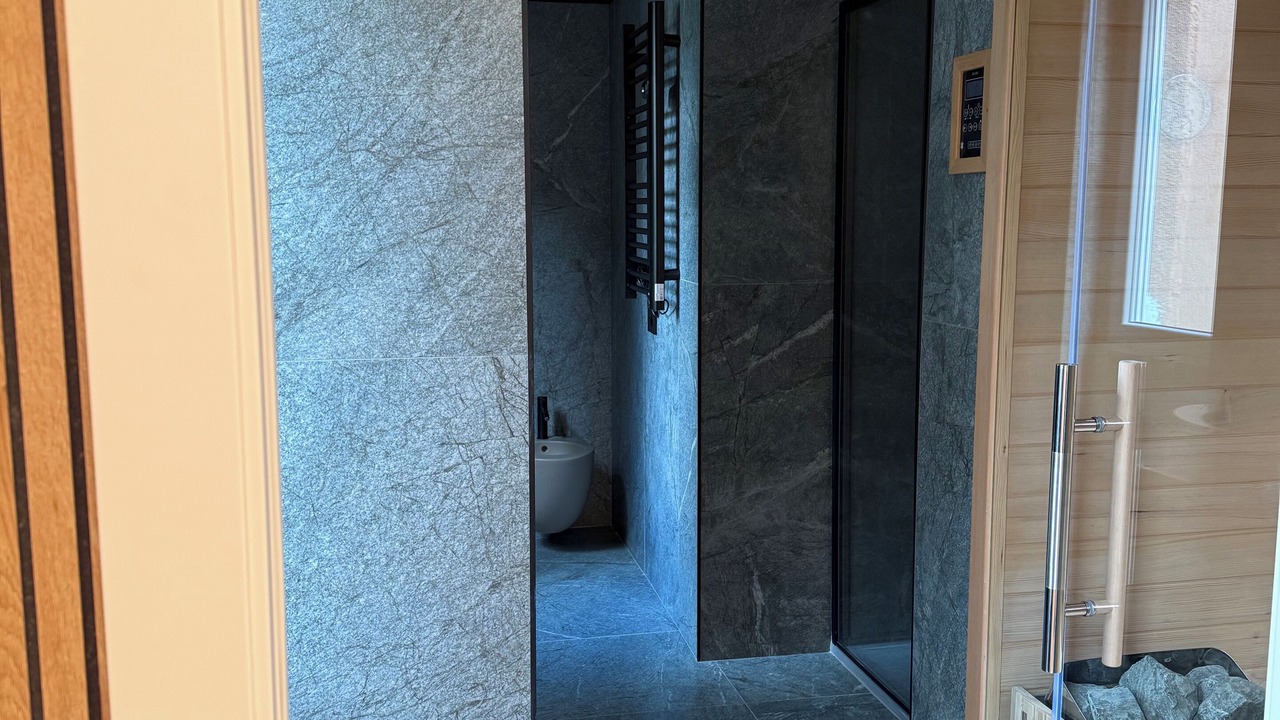 Photo of Bathroom in Zona Solari
