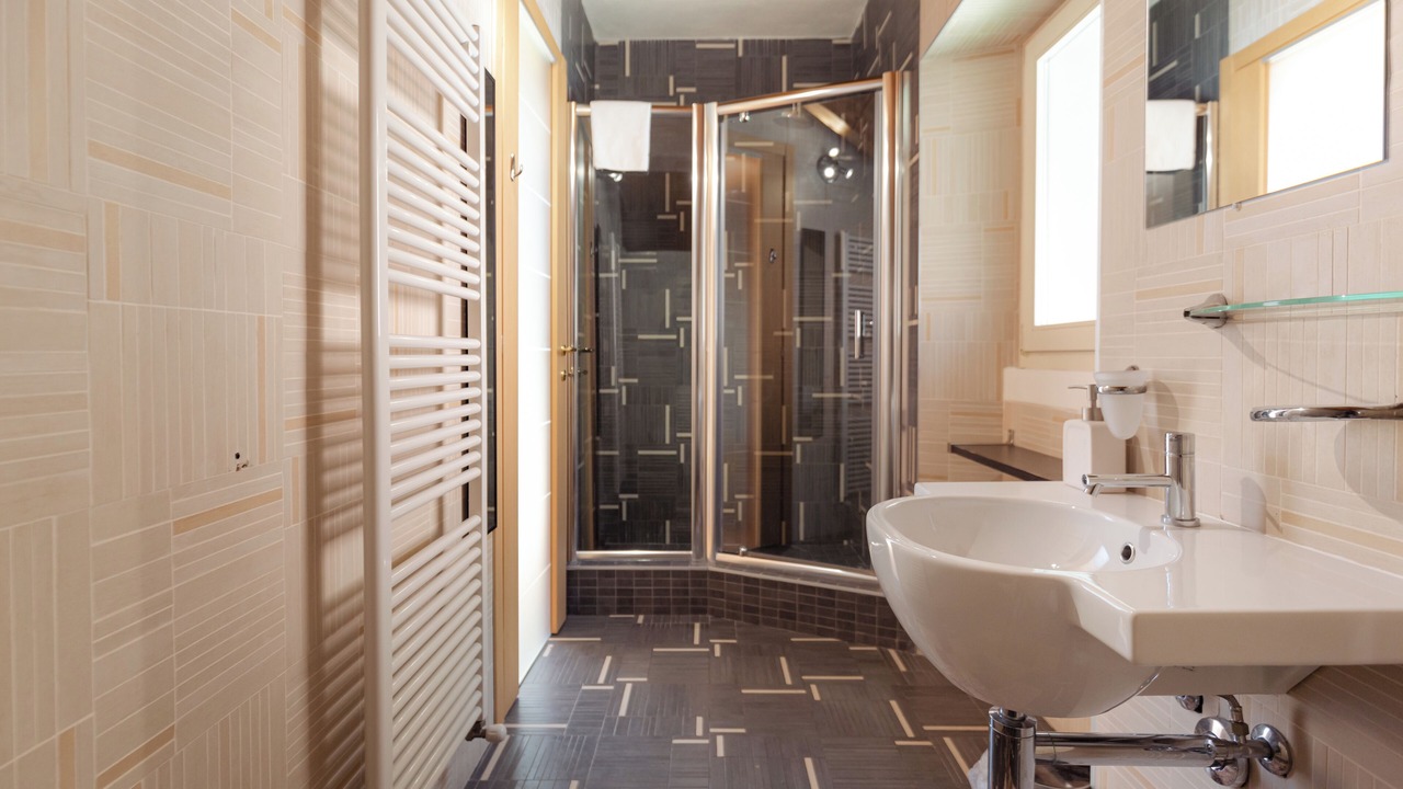 Photo of Bathroom in Laglio