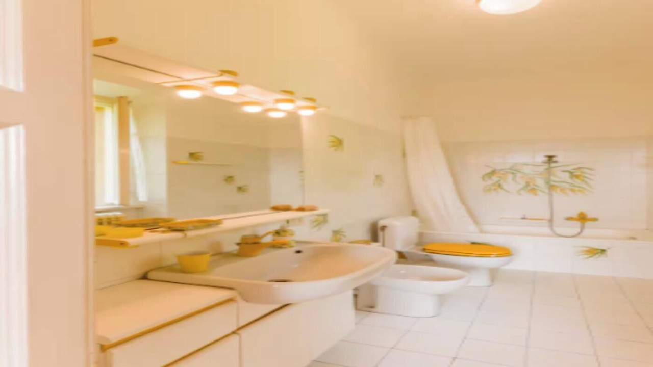 Photo of Bathroom in Menaggio