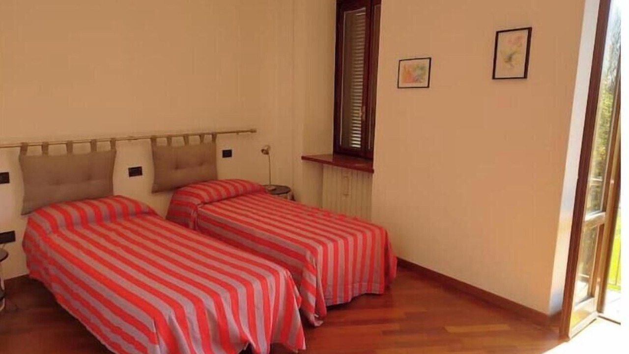 Photo of Bedroom in Comabbio