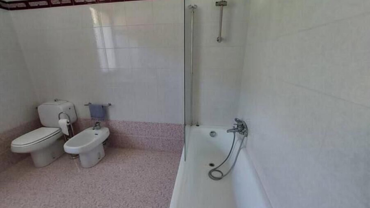 Photo of Bathroom in Comabbio