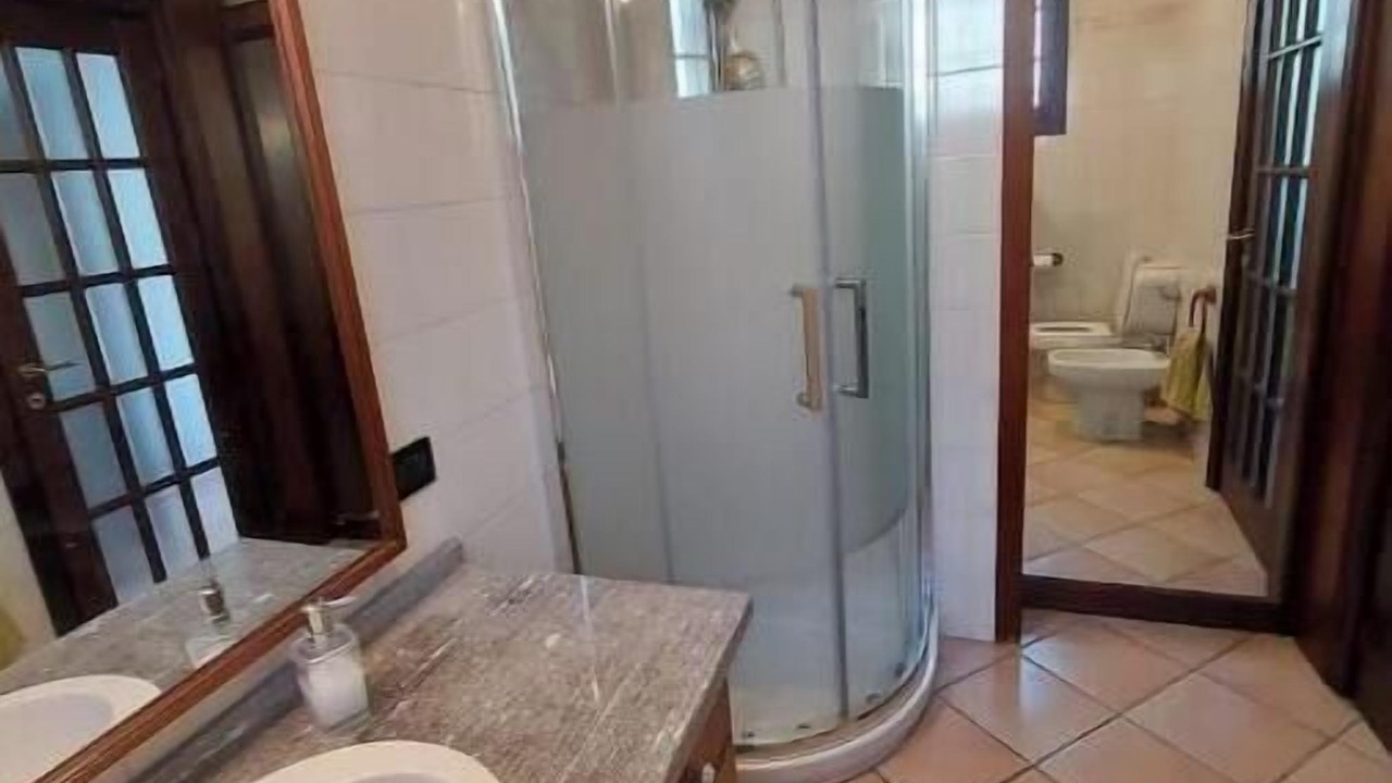 Photo of Bathroom in Comabbio