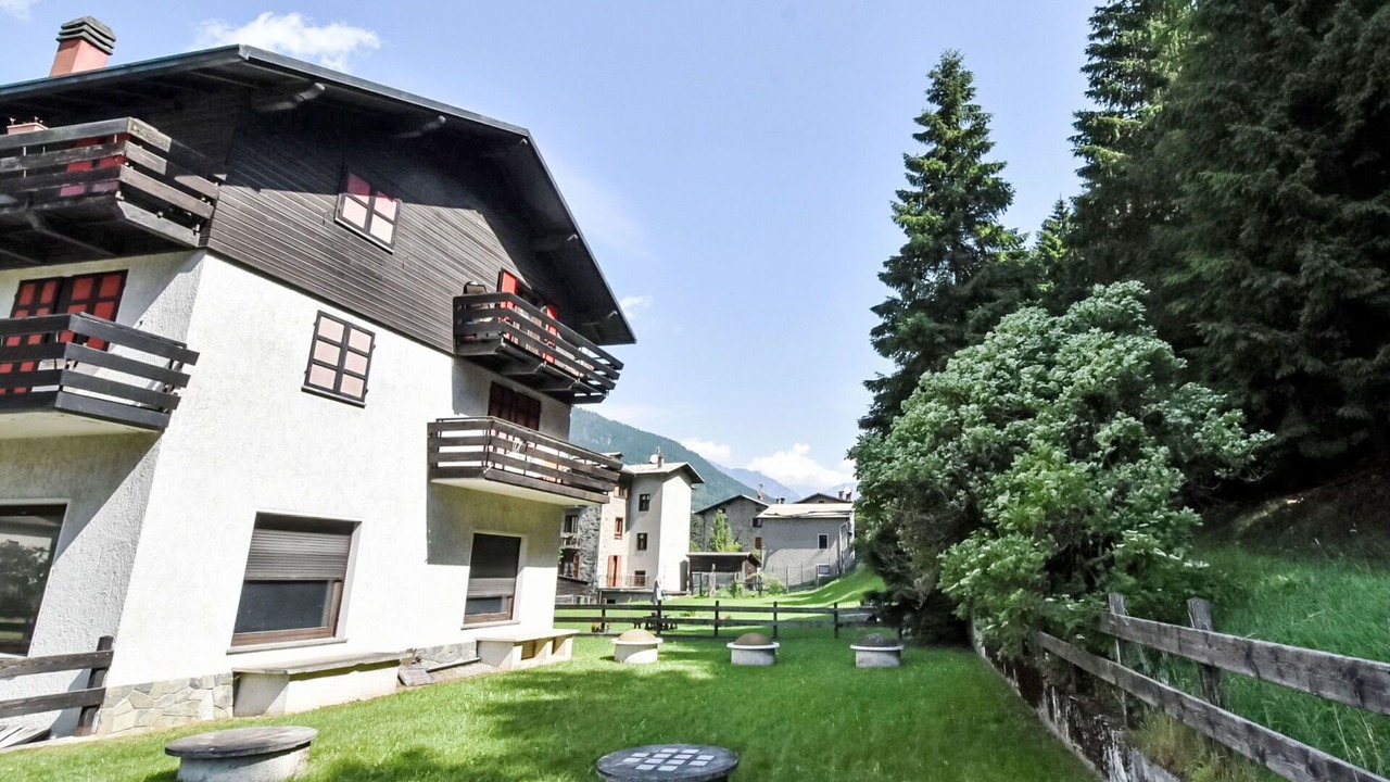 Photo of Patio Balcony in Cepina