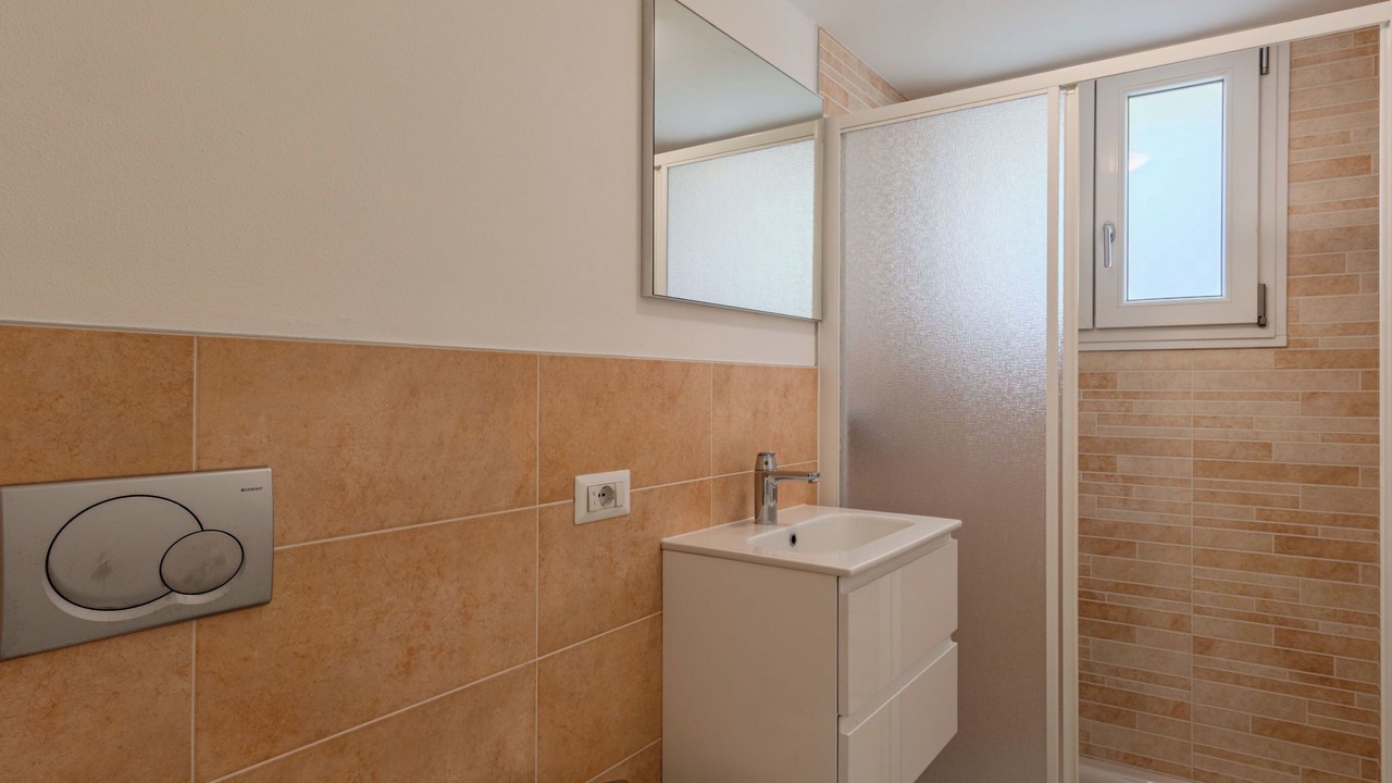 Photo of Bathroom in Cima