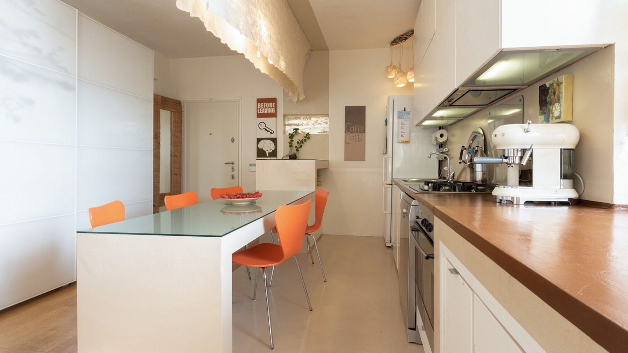 Photo of Kitchen in Ispra