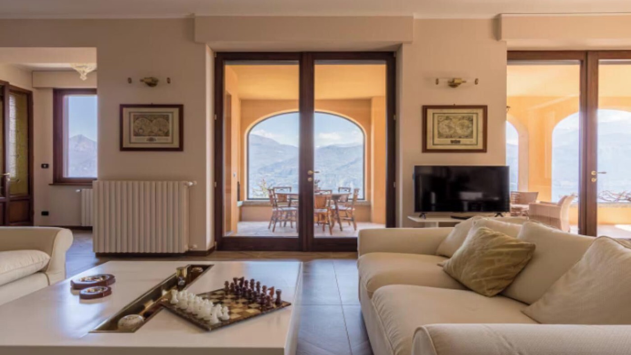 Photo of Livingroom in Menaggio