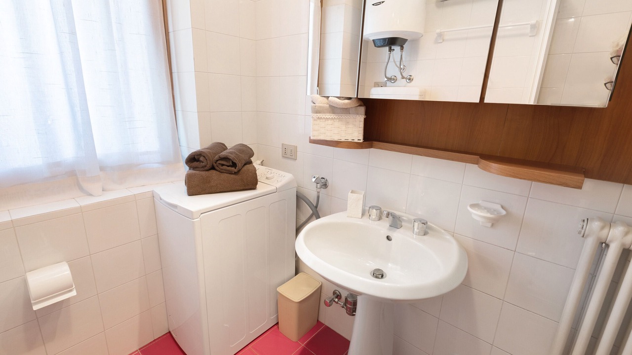 Photo of Bathroom in Isolaccia
