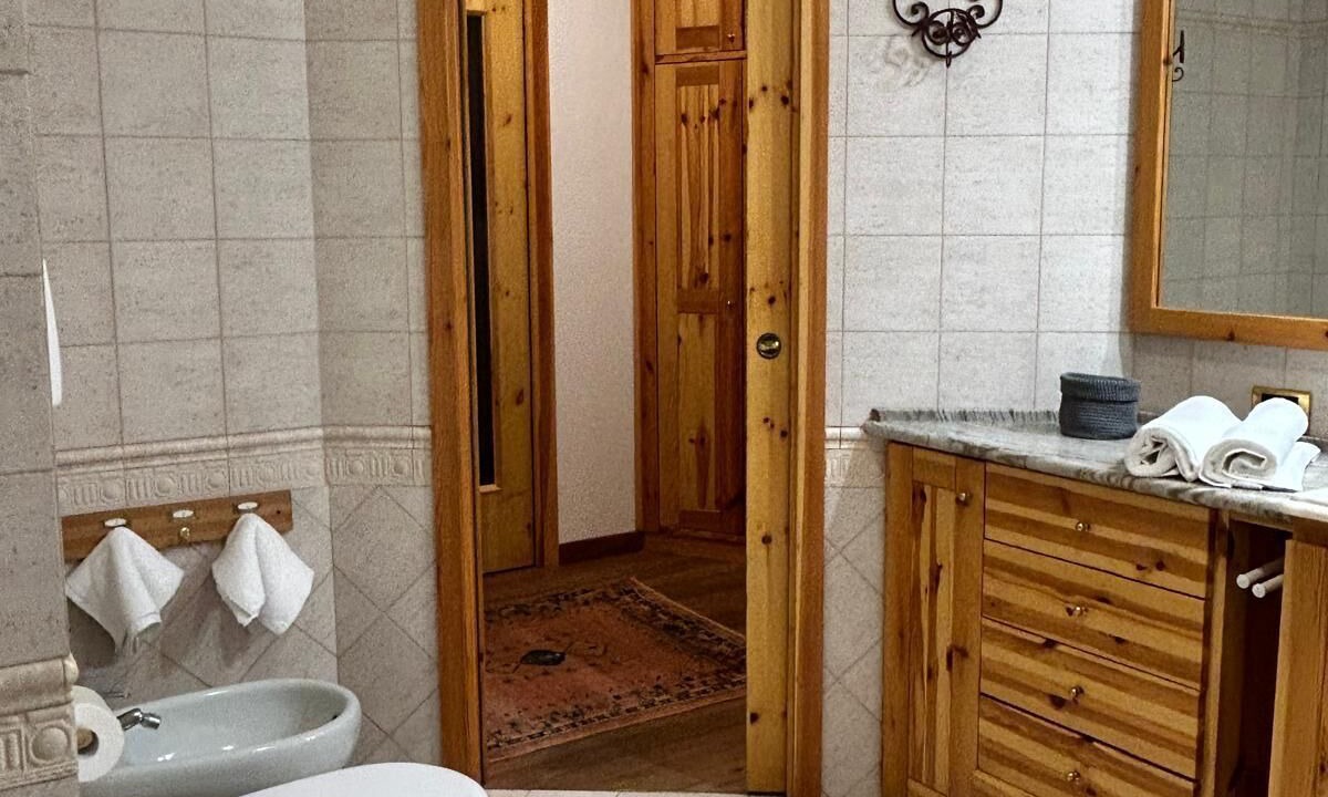 Photo of Bathroom in Tirano