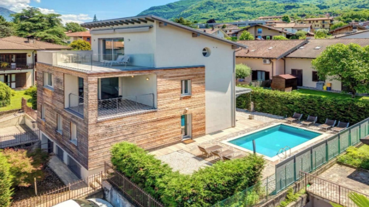 Photo of Outdoor in Colico Piano