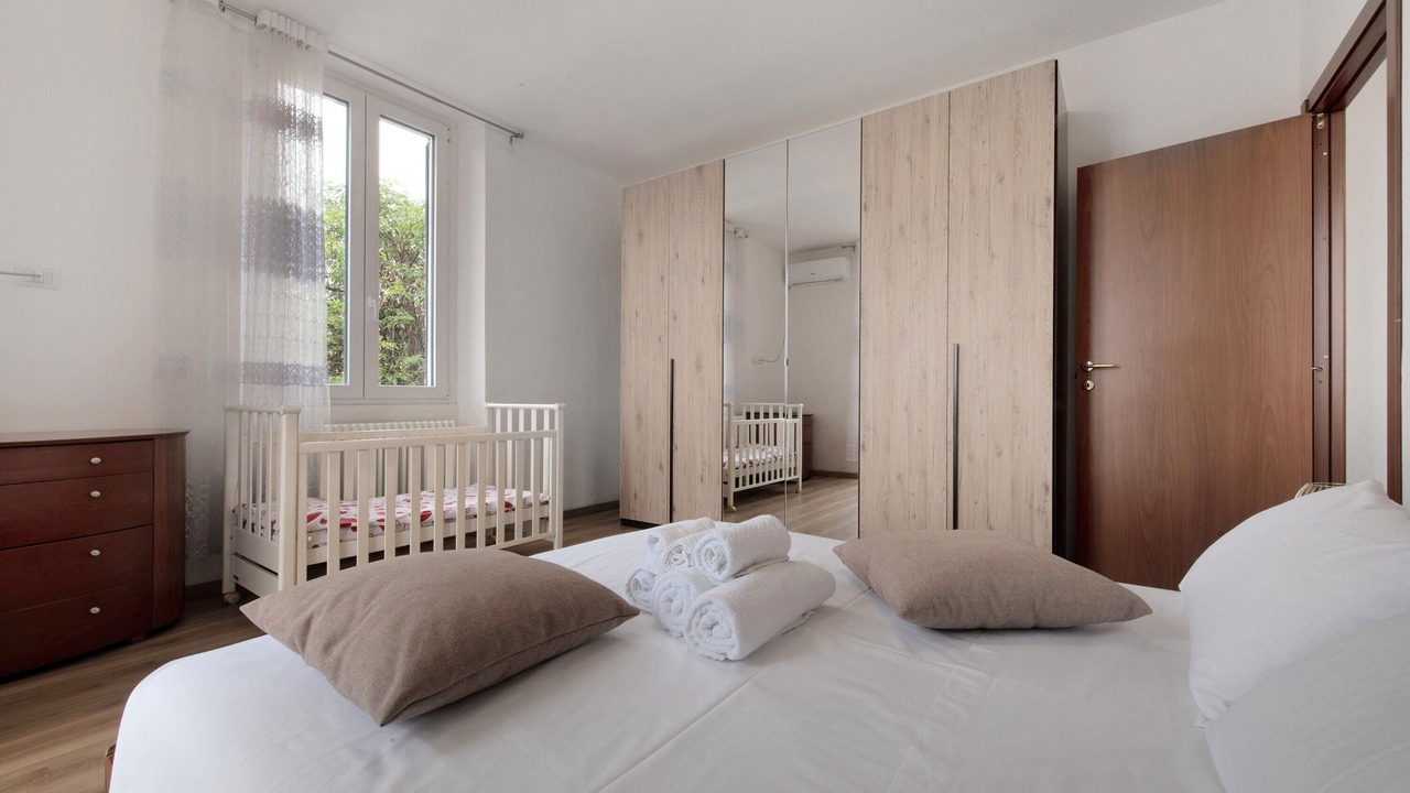 Photo of Bedroom in Senna Comasco
