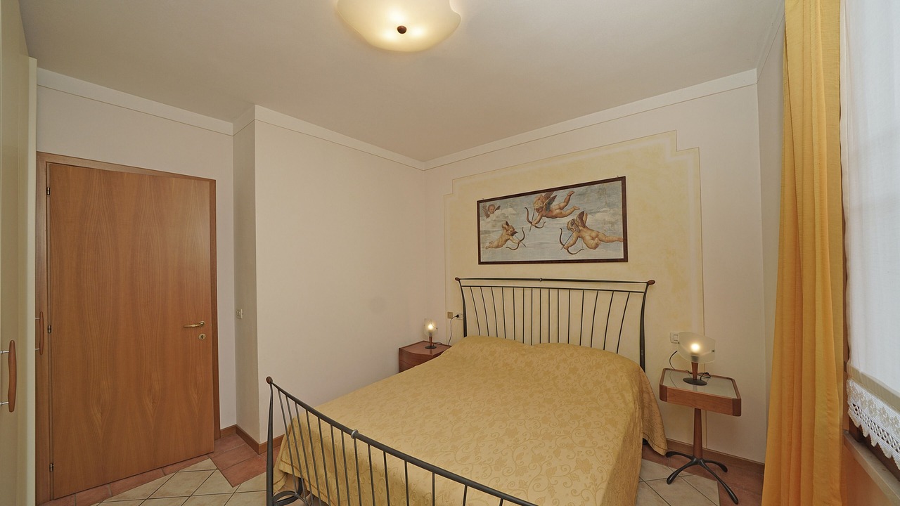 Photo of Bedroom in Polpenazze del Garda