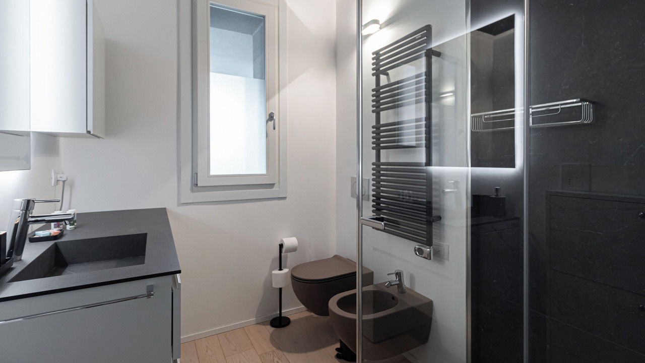 Photo of Bathroom in Monza