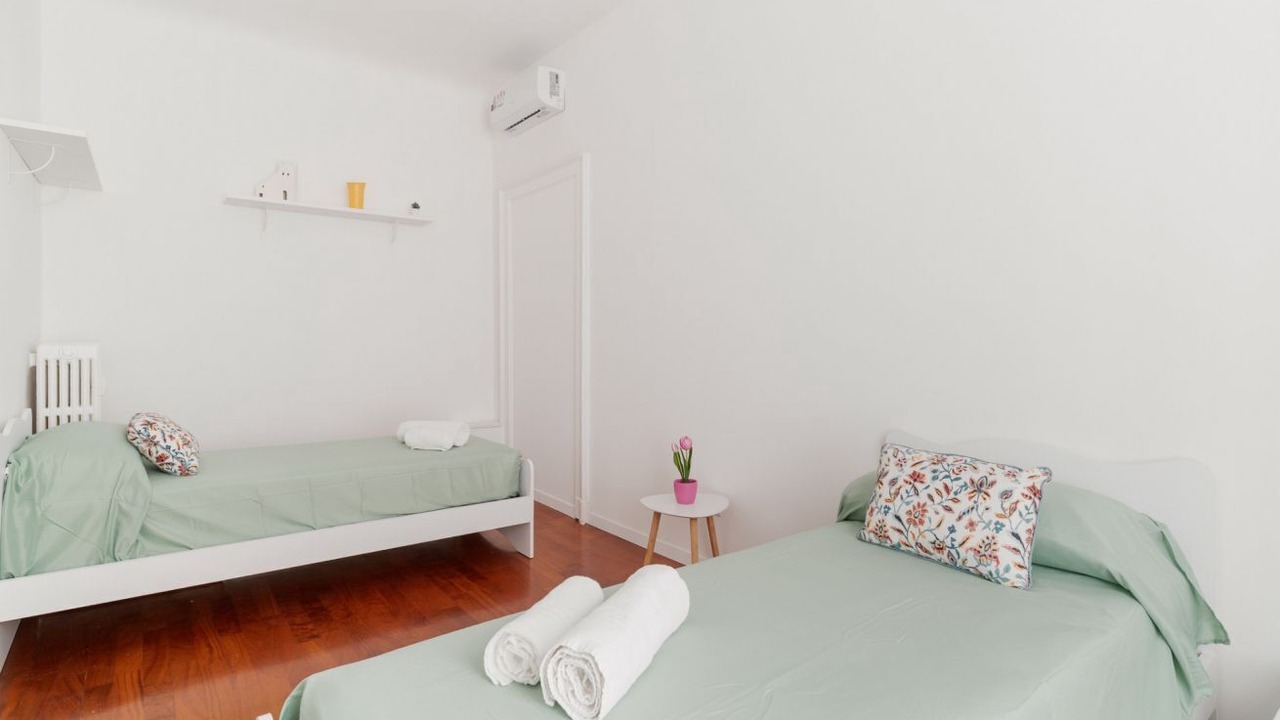 Photo of Bedroom in Tricolore