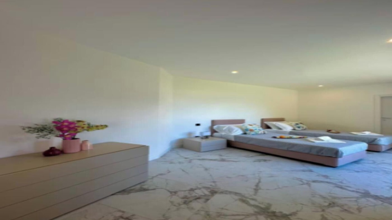 Photo of Bedroom in Menaggio