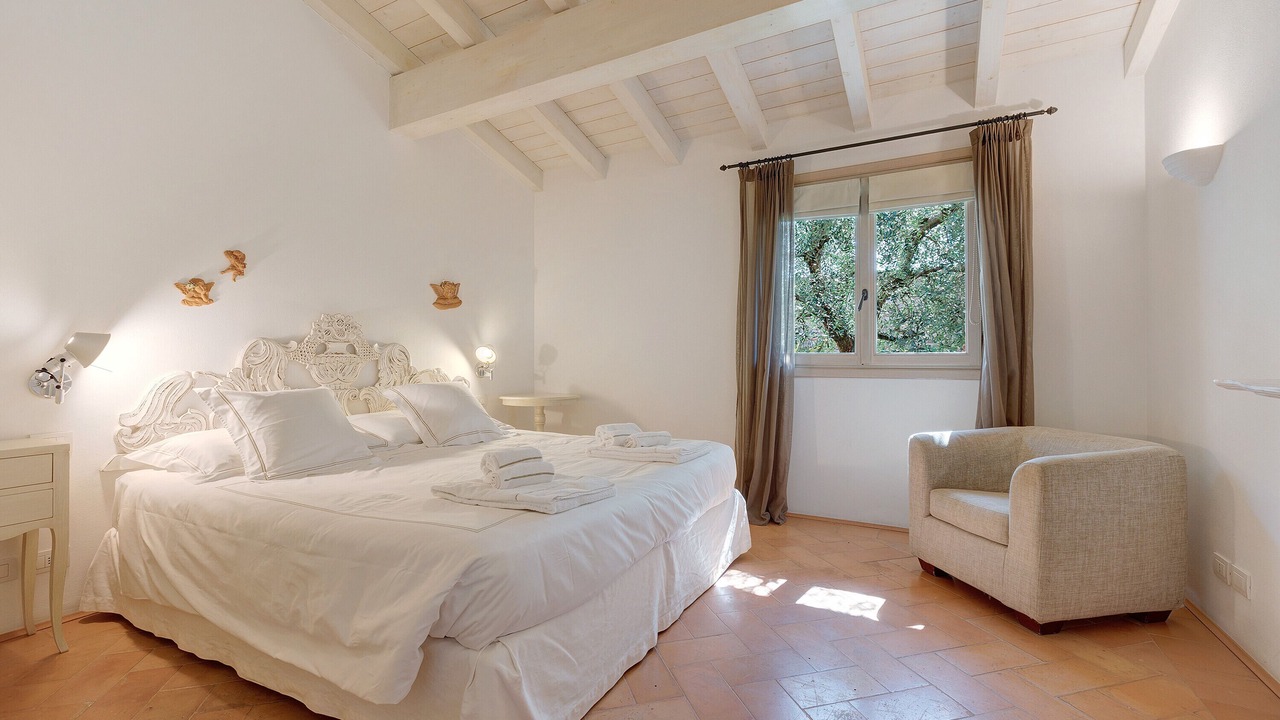 Photo of Bedroom in Puegnago del Garda