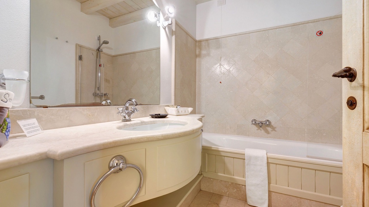 Photo of Bathroom in Puegnago del Garda