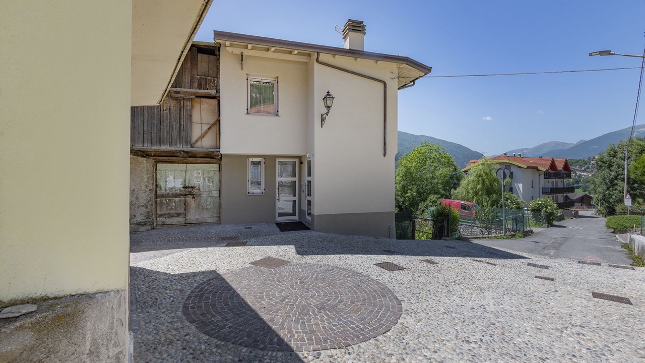 Photo of Outdoor in Temu