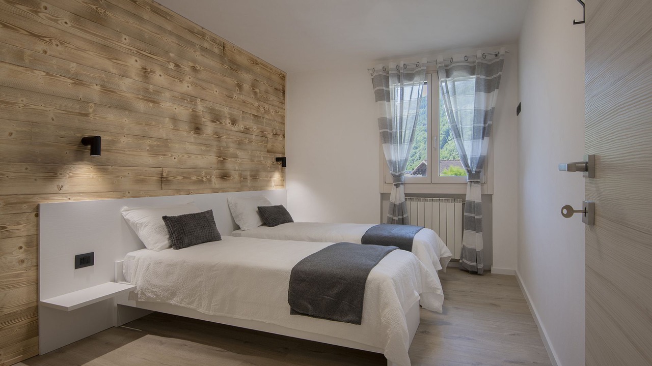 Photo of Bedroom in Temu