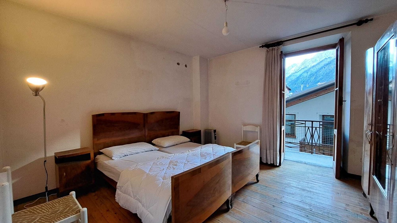 Photo of Bedroom in Schilpario