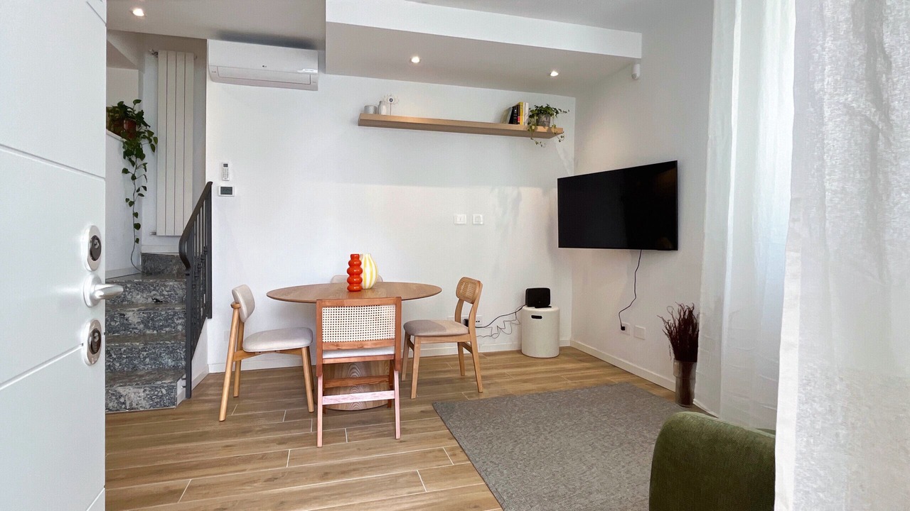 Photo of Bedroom in Lecco