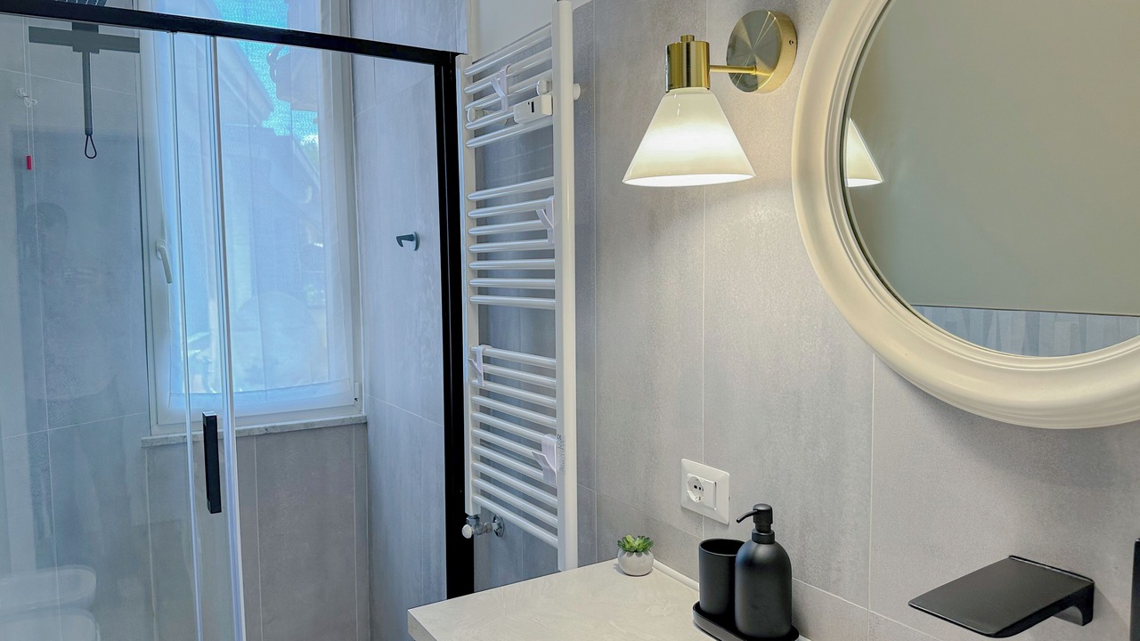 Photo of Bathroom in Turro