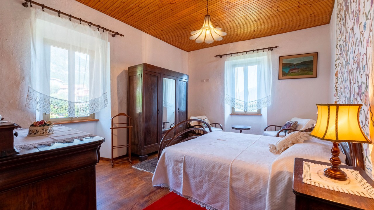 Photo of Bedroom in Limonta