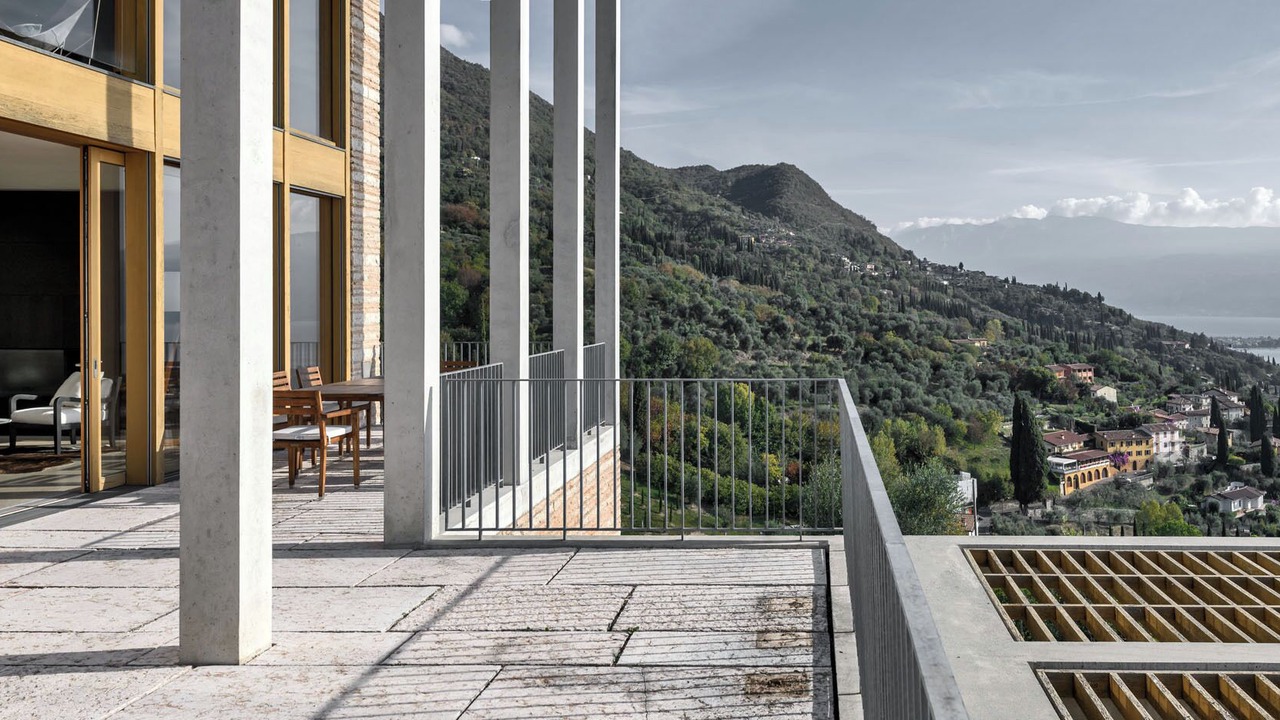Photo of Patio Balcony in Gardone Riviera
