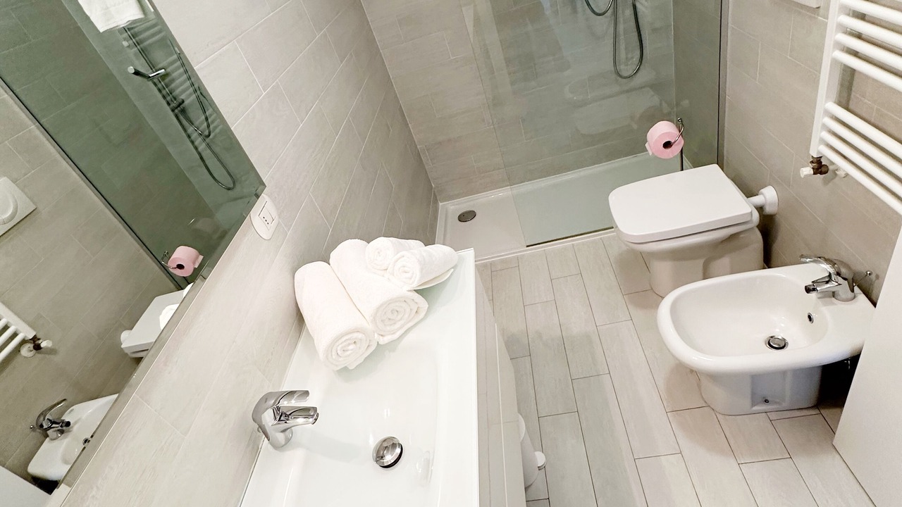 Photo of Bathroom in Lambrate