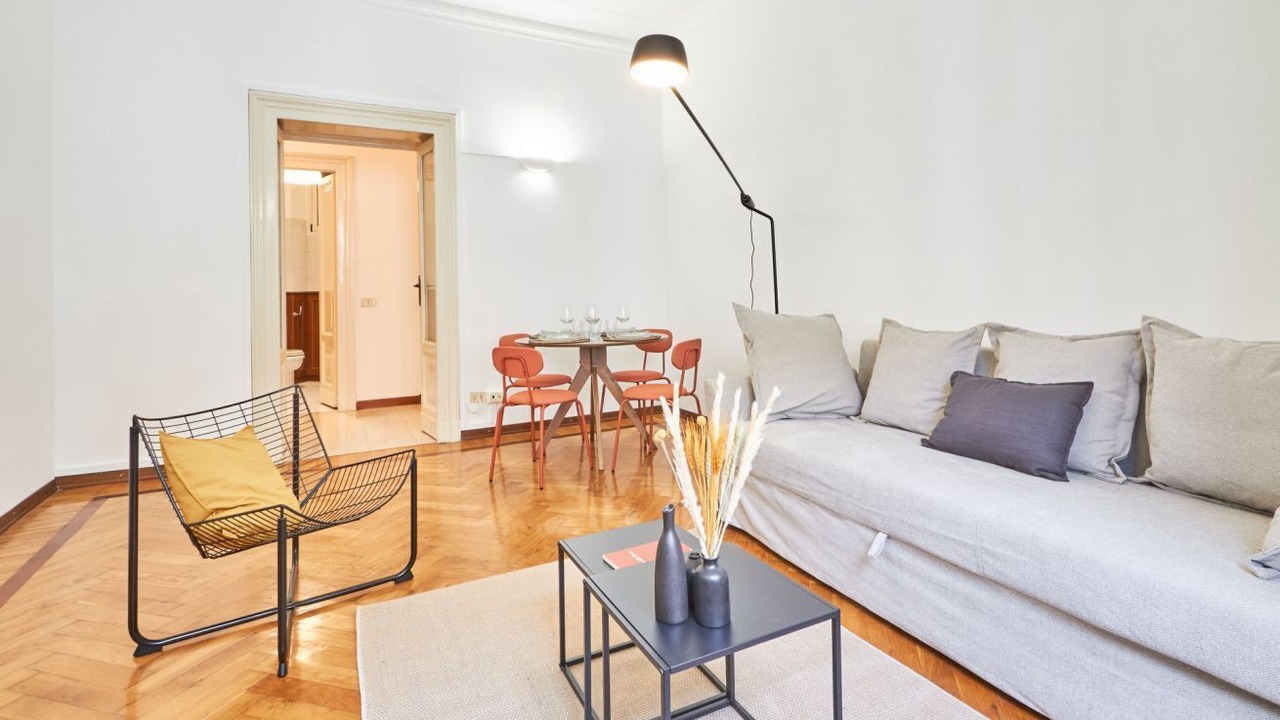 Photo of Livingroom in Magenta