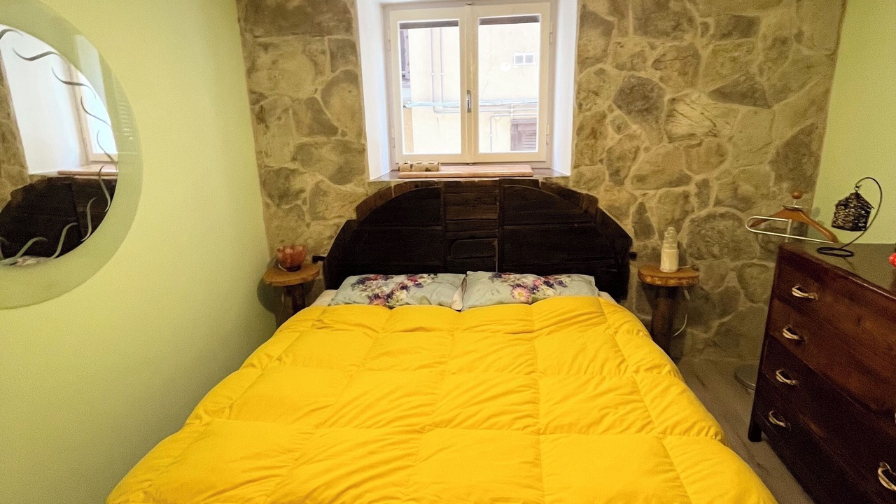 Photo of Bedroom in Berzo Demo
