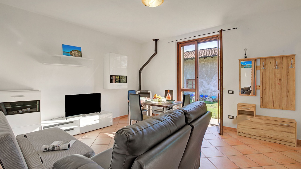 Photo of Bedroom in Leggiuno
