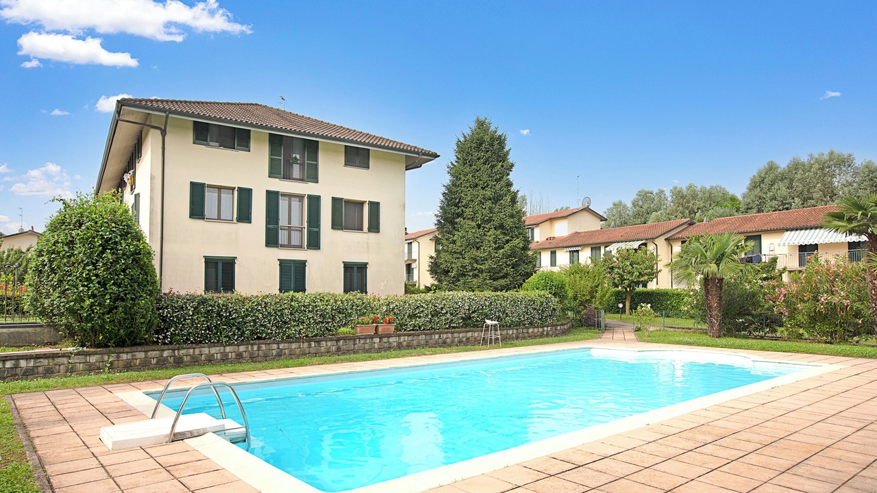 Photo of Outdoor in Angera