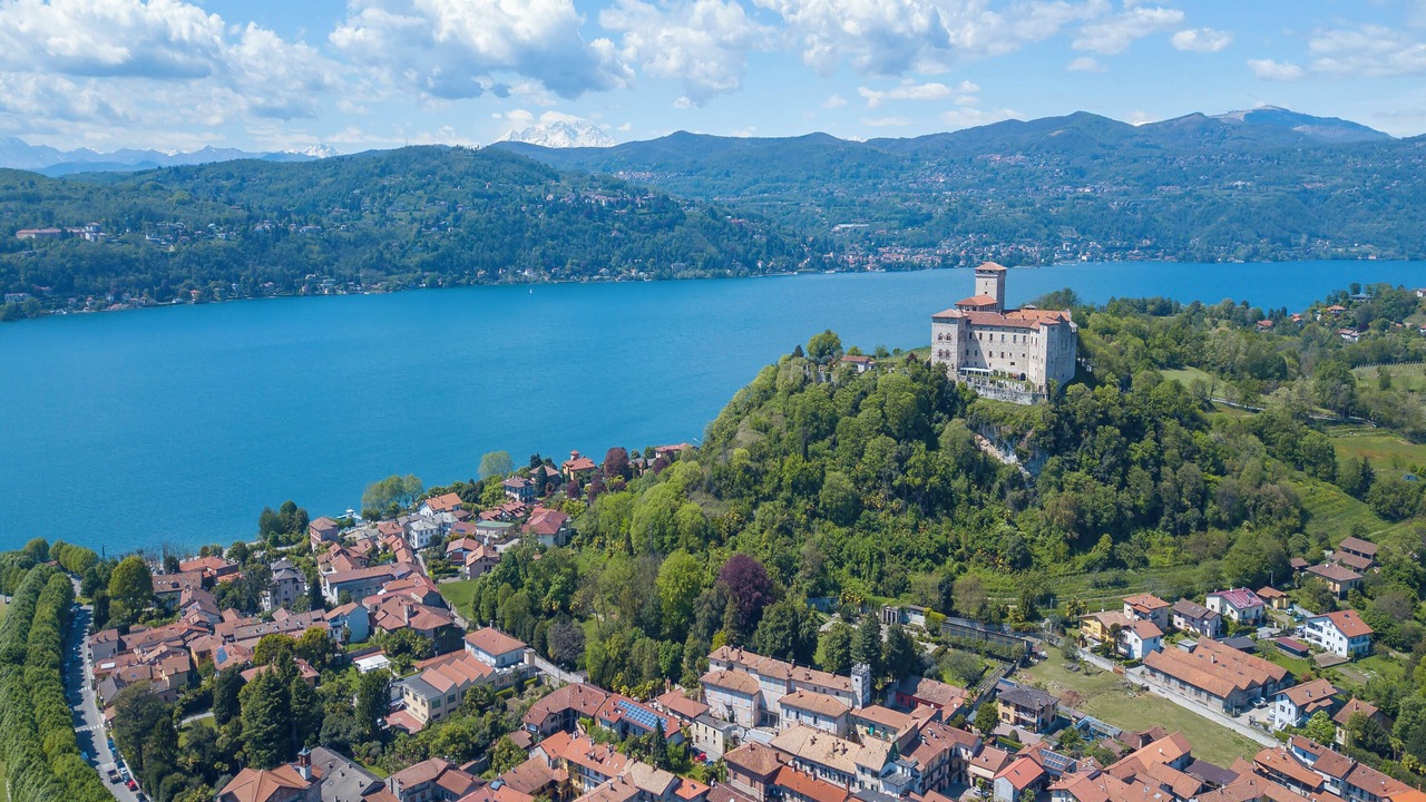 Photo of Outdoor in Angera