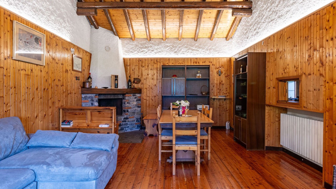 Photo of Livingroom in Dervio